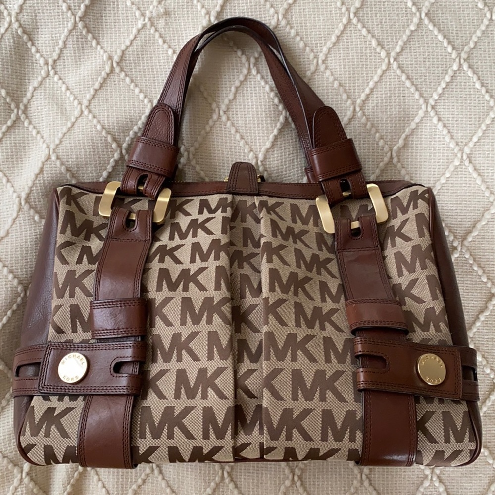 Michael Kors monogram purse